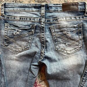 🩵🦋🩵BKE Women's Blue Boot Cut Jeans with Distressed Detail🩵🦋🩵